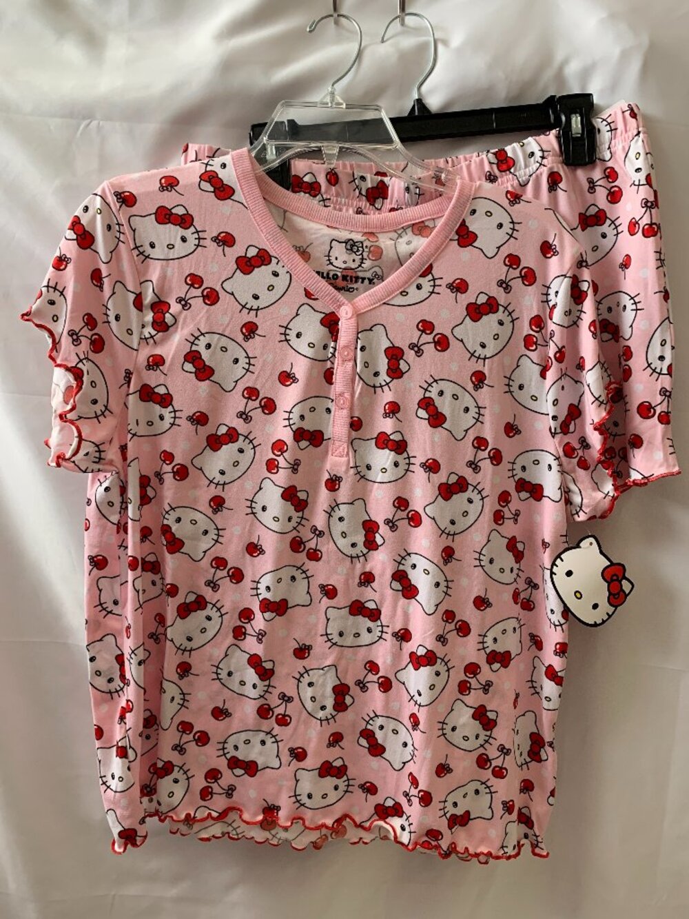 HELLO KITTY Cherry Crinkle Hem Pajamas Set in Pink/Red Sz MEDIUM
